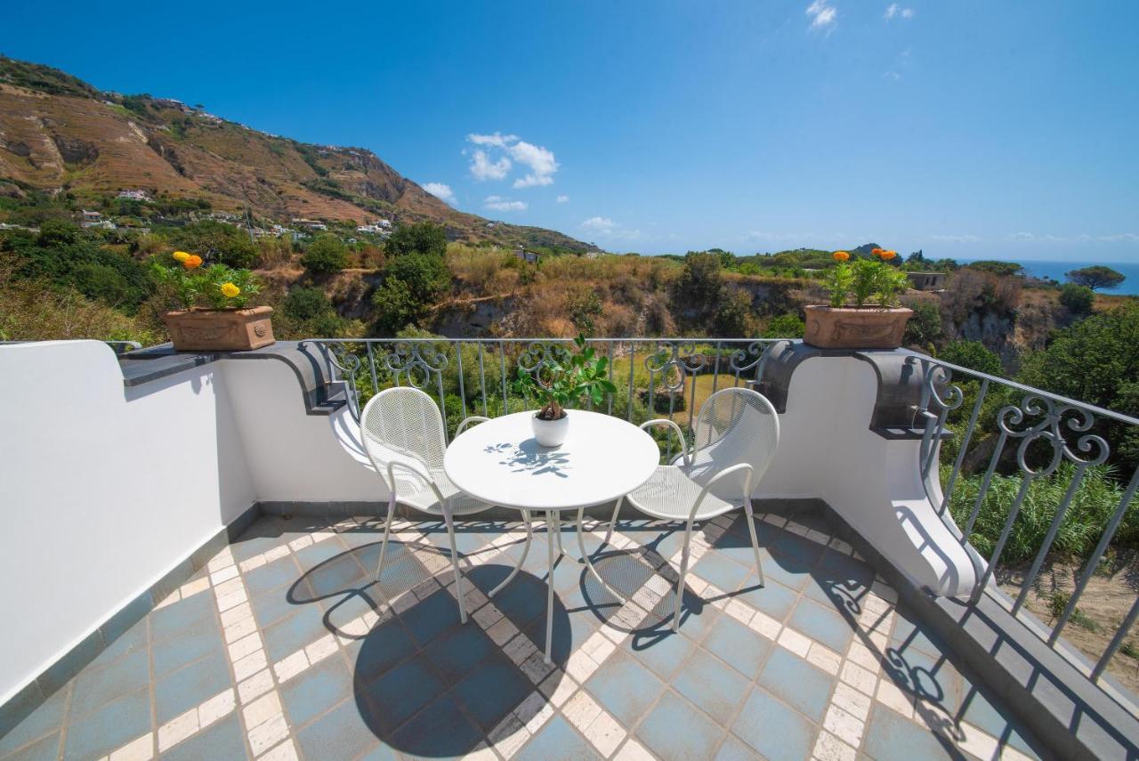 Sorgeto Garden Bed & Breakfast Forio  Exterior photo